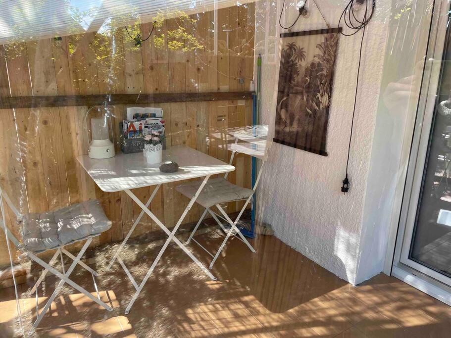 Charming Studio To Venelles 10 Minutes From Aix Exterior foto